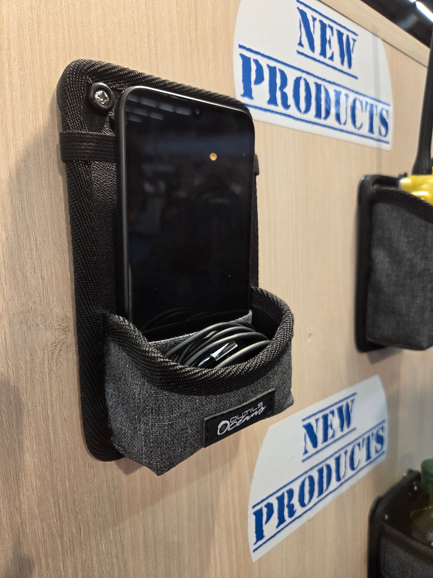 Outils Oceans Smartphone Holder – Cockpit Phone Storage (Made in France)