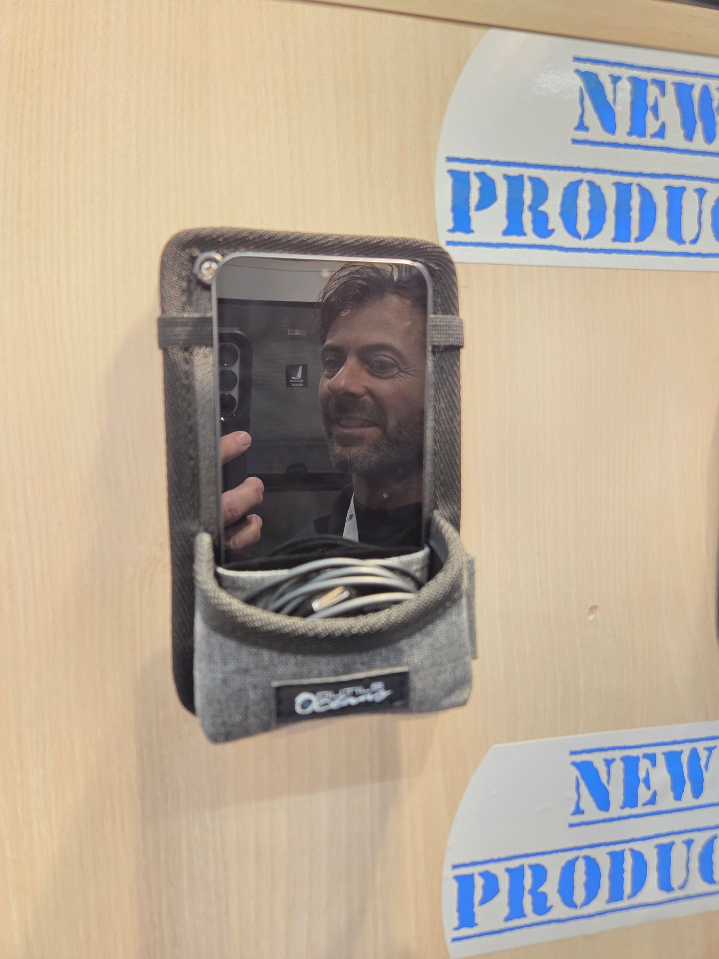 Outils Oceans Smartphone Holder – Cockpit Phone Storage (Made in France)
