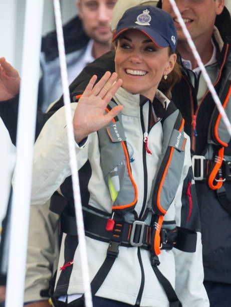 Kate Middleton in TeamO Grey inflatable PFD