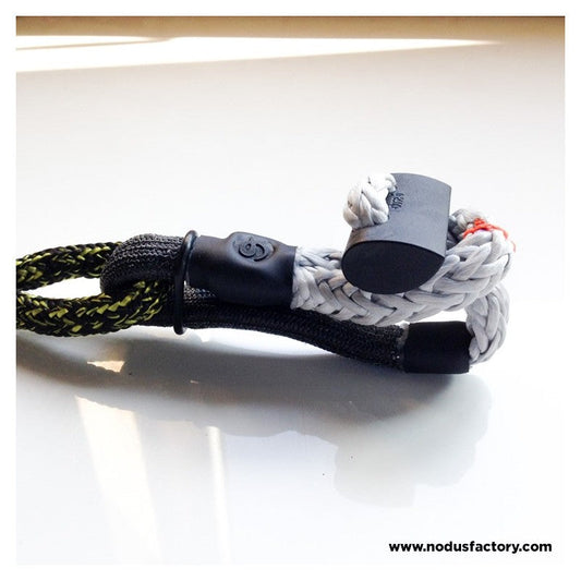 Halyard and Sheet Shackles (with Cover) - Available Size Options » Cs3, Cs5, Cs6, Cs8 » Cs
